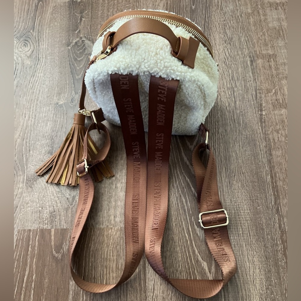 Nwt Steve Madden Mini Shearling Backpack - image 5